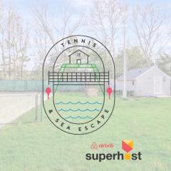 Tennis & Sea Escape - Hydrangeas in the Hamptons