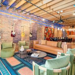 Backstage Jam - 2 Units - Walk to Broadway