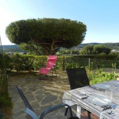 Appartement 2 pièces, terrasse et parking, Bormes-les-Mimosas - FR-1-251-892