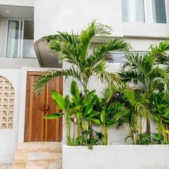 Stylish 2BR with Rooftop Jacuzzi in Canggu