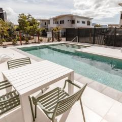 Breathe Coolum - coastal calm, walk to everything