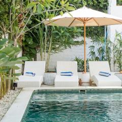 The White Bay Lombok