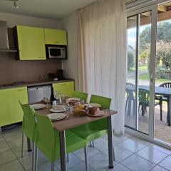 Cottage Le Vau 2, draps fournis, piscine