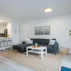 Cranberry Apres Nest Bright Reno Near Blue Mtn