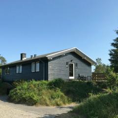 Skønt Sommerhus I Naturen Ved Slettestrand