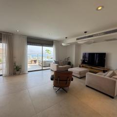 פנטהואז אלגריה - Adults only