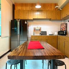 Cozy stay in Ekkamai