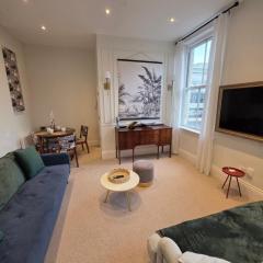 Station Bridge Collection - Flat 4