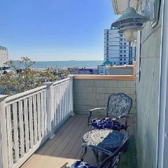 Contemporary Three-Bedroom Coastal Condo With Generous Living Space