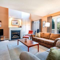 Apres & Away - Walk to Blue Mountain Village