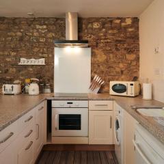 Coedllys Cottage - A countryside retreat for families and friends, with exclusive use of a swim spa