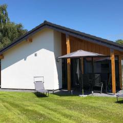 N8 Eingezäuntes Ferienhaus in Eckwarderhörne