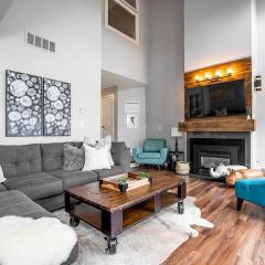 Memory Lane - Walk to the Village - Sleeps 10