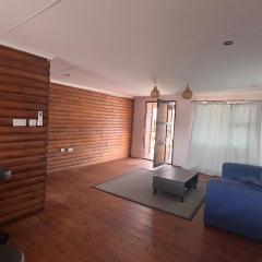 Maun Hideaway in Matlapana