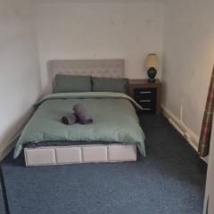 Bright Budget Rooms Above a Friendly Pub