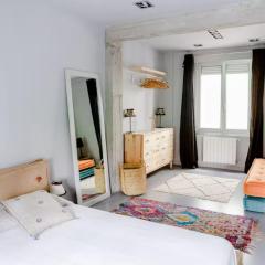 Espacio habitación triple y completamente equipado