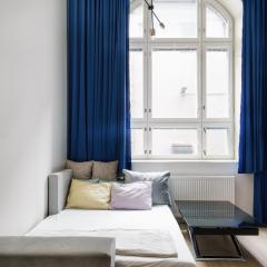 Double Sofa Bed in a Stunningly Tall Shared Studio