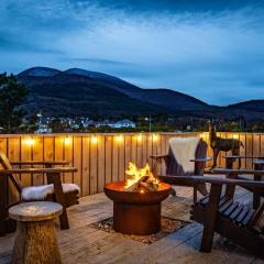 The Hikers House - Coastal & Riverside Retreat with Mourne Mountain Views