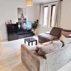 Easy access 2Bed Apt ground floor near City Centre