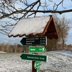 Am Schloss Wolkenstein, 75m2, 2BR, Babybett