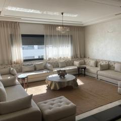 Le cosy du champs de course