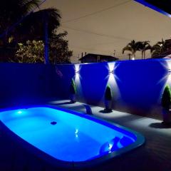 Casa na Praia Martim de Sá com Piscina