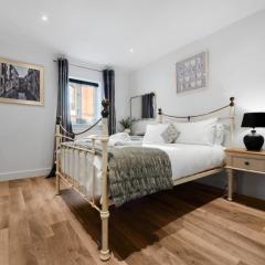 WhiskAwayHomes - Fairfax House - Apartment 2