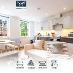 3BR Flat By Pulat Short Lets & Serviced Accommodation London With Pool Table, SmartTV & AC