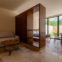 Peregrina Tulum 110 1BR Condo with Jacuzzi