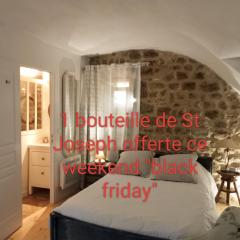 "La Voûte de Pierre" Gîte indépendant