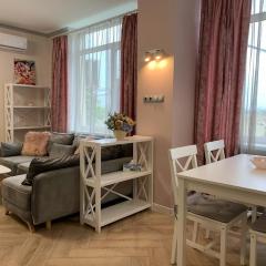 Розкішна квартира в сучасному житловому комплексі