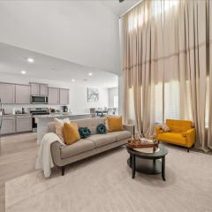 Luxurious 4-Bed Home with Pool Table & Nearby Pool