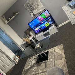 Cosy 1 Bedroom Bungalow Between Basildon & Wickford