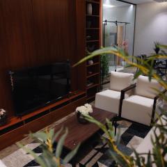 Elegant 3BR Apartment with Private Cinema NZL269