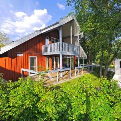 Ferienhaus mit eigener Liegewiese