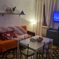 Mugello, vicino lago, Outlet