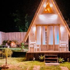 Mini Chalé Suiço com Jacuzzi