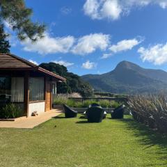 Casa 09 Monte Boa Vista - Refúgio com Piscina Privativa, Sauna e Vista das Montanhas