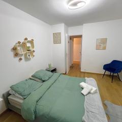 Chambre Rivage, Paris, Créteil Soleil, Lac