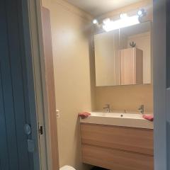 Koselig leilighet med 2 etasjer, ingen innsyn