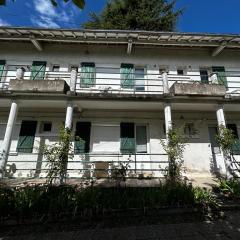 Studio entre Centre et Thermes avec WIFI et Parking - FR-1-541-186