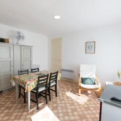 Studio entre Centre et Thermes avec WIFI et Parking - FR-1-541-186