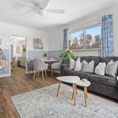 Blue Raptor Family-Friendly 3BR Private Yard