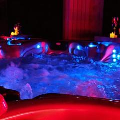 Duplex Love Room & Spa