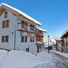 Pilanous Residence - E-Alpine Suite - Swiss Alps
