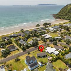 Coastal Nook - Matarangi Holiday Home