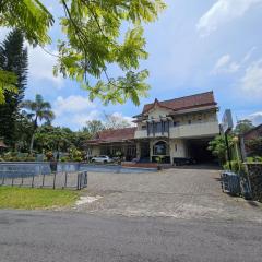 Hotel Anugerah Wisata by Yurooms