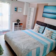 Studio cosy, tout équipé, WI-FI proche Clinique Saint-Pierre