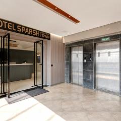 Hotel Sparsh Town