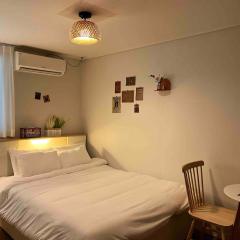 엔젤하우스#Angelhouse#Sodong#Netflix#Konkuk University Station 2 minutes#Common Ground#Hangang Park#CGV